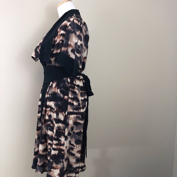 NEW | BCBGMAXAZRIA Silk Walena Wrap Dress BCBG - Picture 5 of 8